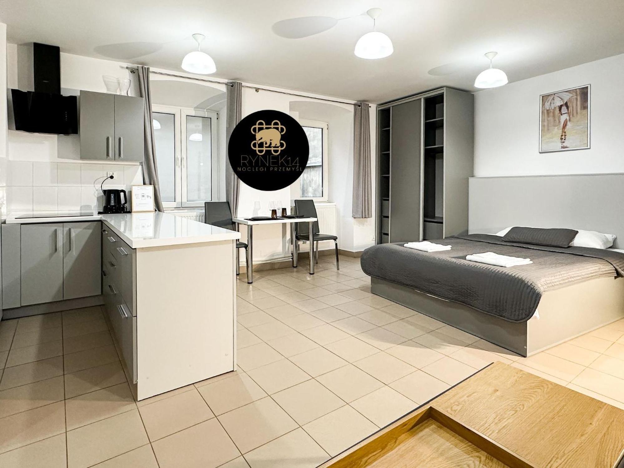 Noclegi Rynek14 Przemysl Old Town View Apartments Exteriör bild